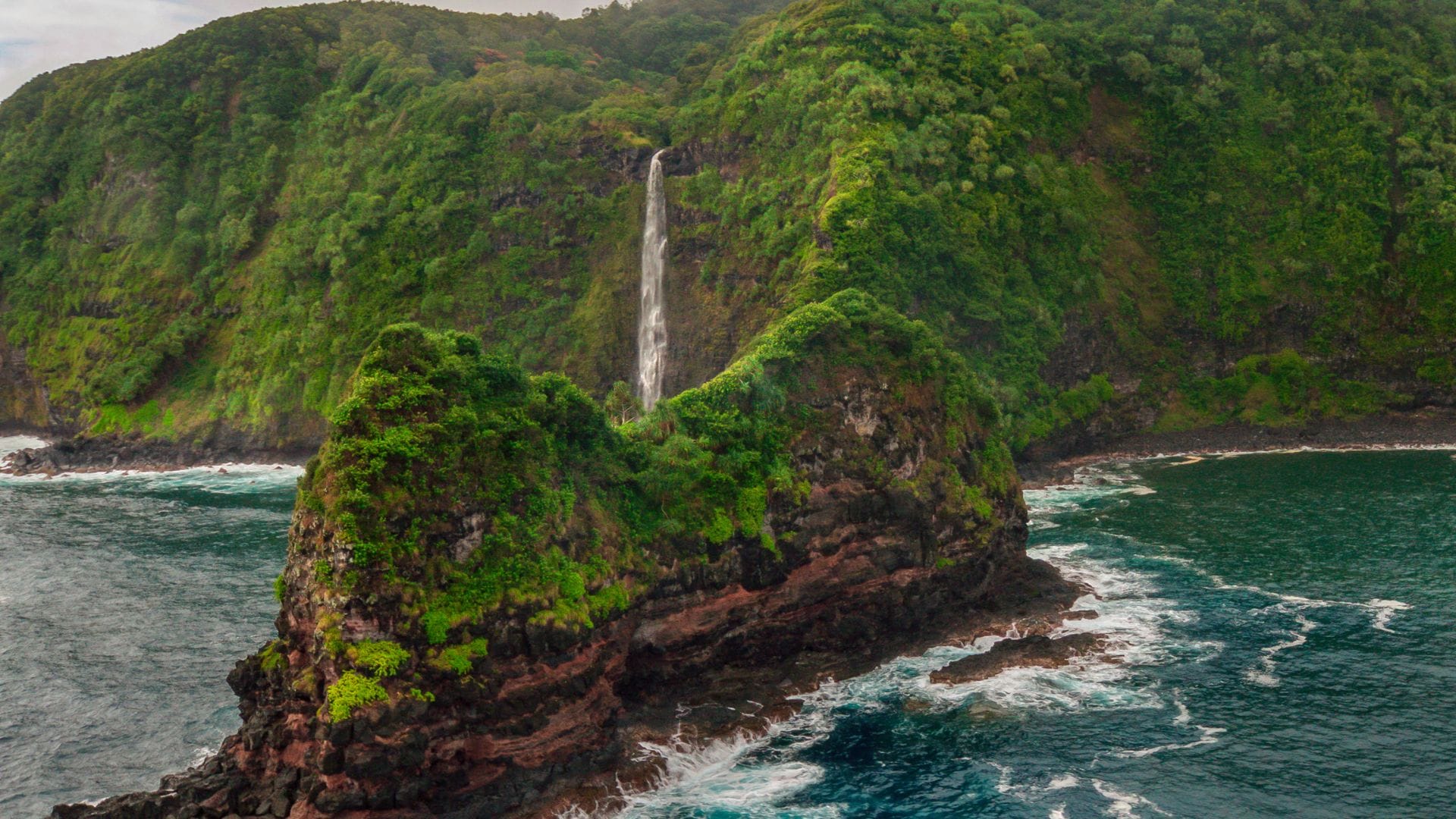 Hana-Maui-Helicopter-Tour