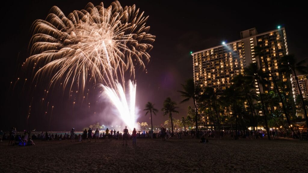 Waikiki Firework Viewing Guide | Real Hawaii Tours