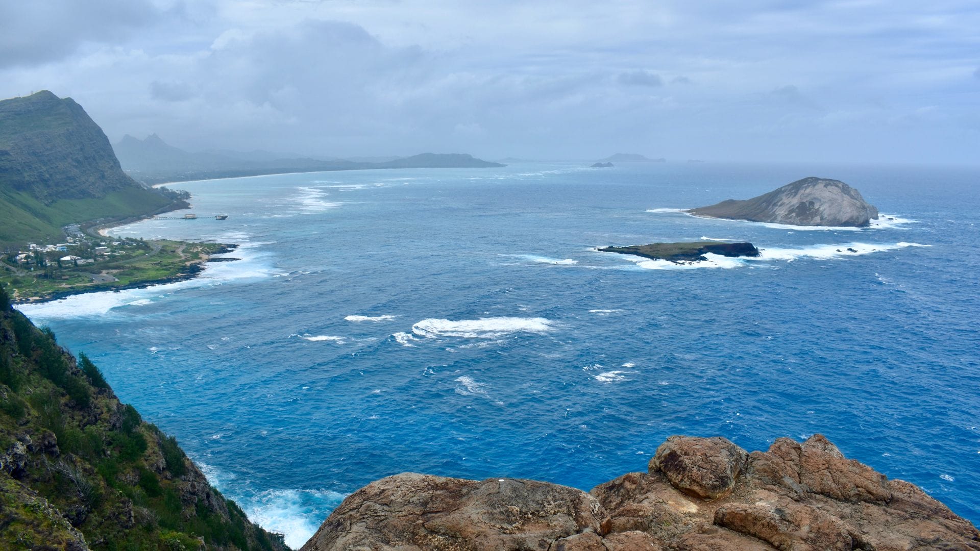 Uncover the Makapu'u Lighthouse Hike Oahu - Real Hawaii Tours